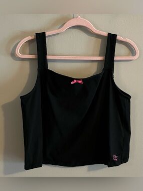$3💗Bundled Torrid Betsey Johnson Tank